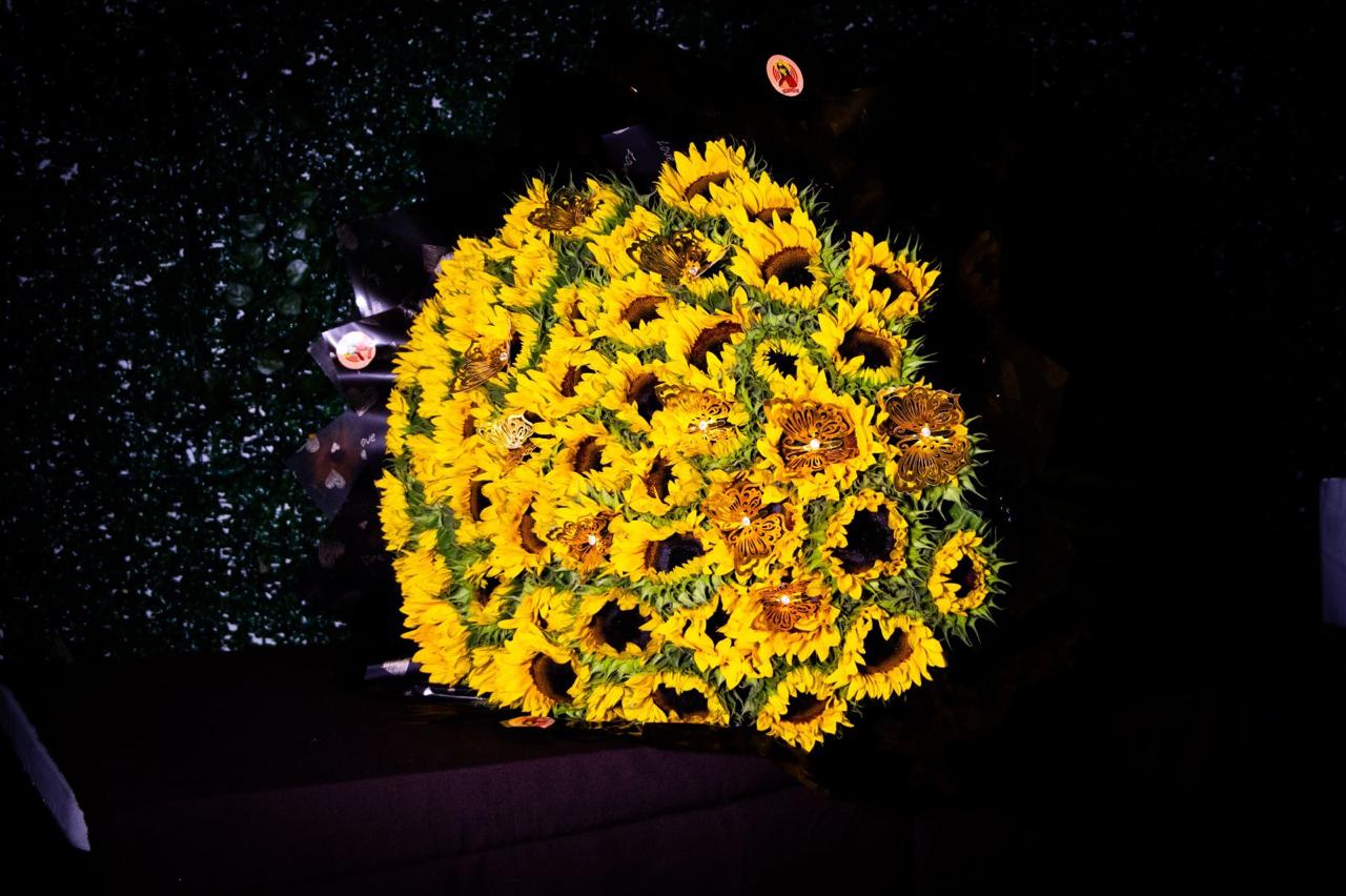 Ramo de 50 Girasoles Gigantes